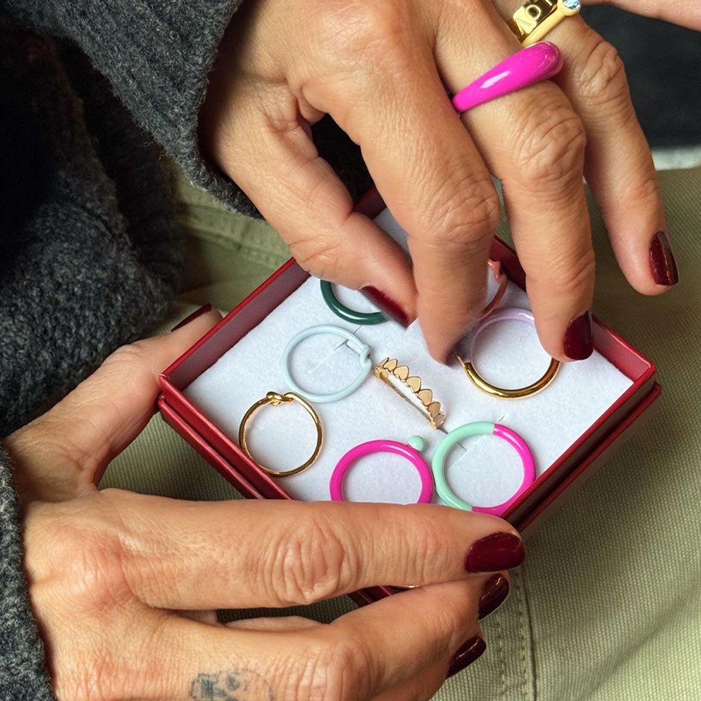 LULU Copenhagen Love Knot Ring Rings Forgyldt