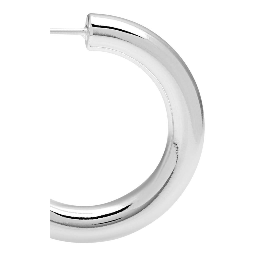 LULU Copenhagen Non Hoops Chunky Medium par poleret Hoops Silver Plated
