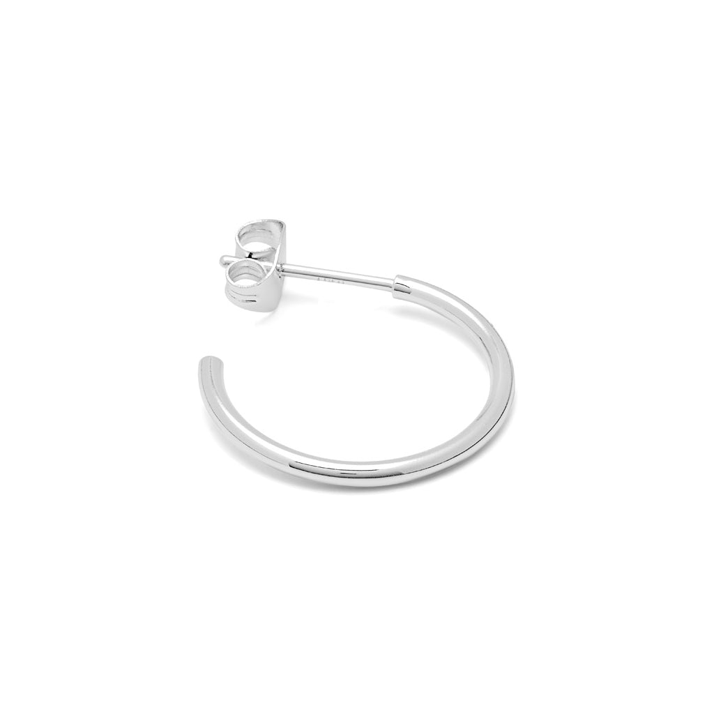 LULU Copenhagen Non Hoops Medium par poleret Hoops Silver Plated