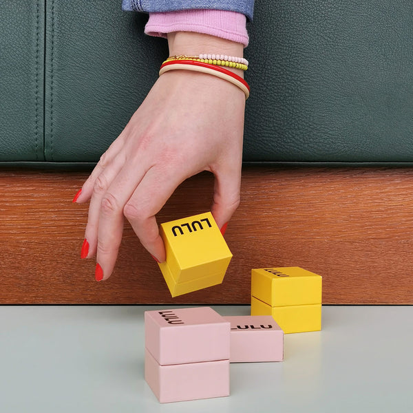 Media grid image