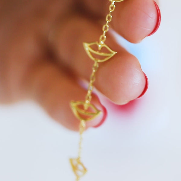 LULU Copenhagen Topping Long 4 Secrets ørering 1 stk Ear stud, 1 pcs Forgyldt - Video preview