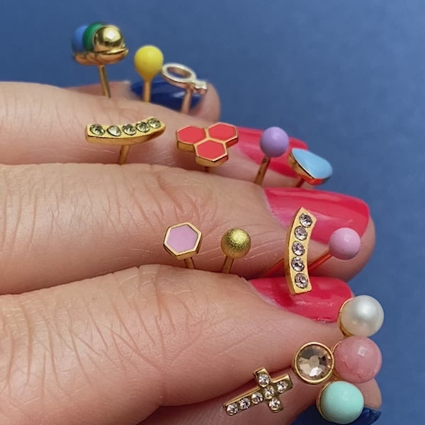 LULU Copenhagen Cross Crystal ørering 1 stk sølv Ear stud, 1 pcs Rosa - Video preview