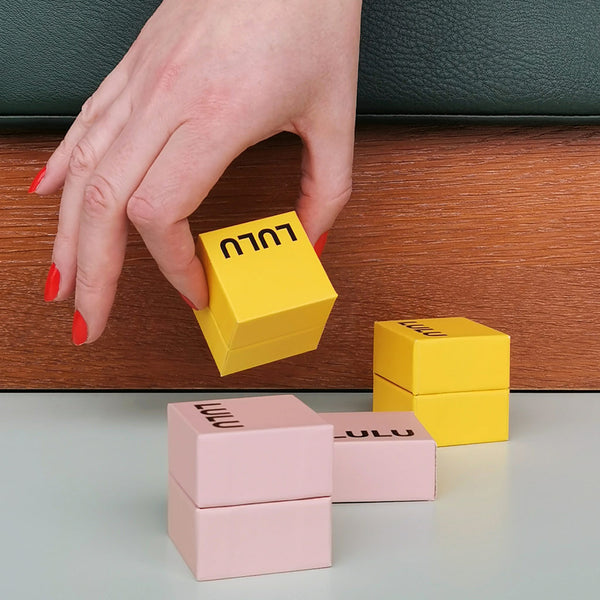 Media grid image